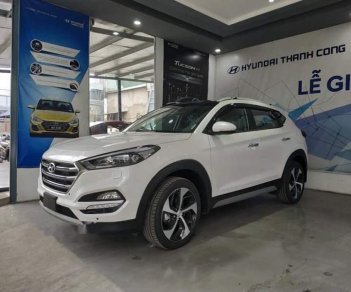 Hyundai Tucson 1.6 Turbo 2019 - Bán xe Hyundai Tucson 1.6 Turbo sản xuất 2019, màu trắng