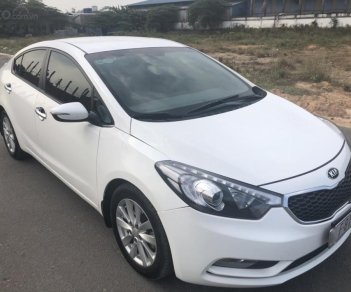 Kia K3 2016 - Cần bán xe Kia K3 sản xuất 2016, màu trắng