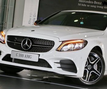 Mercedes-Benz C300  AMG 2019 - Mercedes C300 AMG 2019 - Siêu hot - xe giao ngay - đủ màu - ưu đãi tốt nhất cả nước