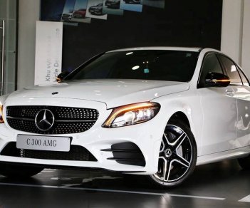 Mercedes-Benz C300  AMG 2019 - Mercedes C300 AMG 2019 - Siêu hot - xe giao ngay - đủ màu - ưu đãi tốt nhất cả nước