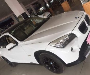 BMW X1   2010 - Cần bán BMW X1 2010, màu trắng, nhập khẩu