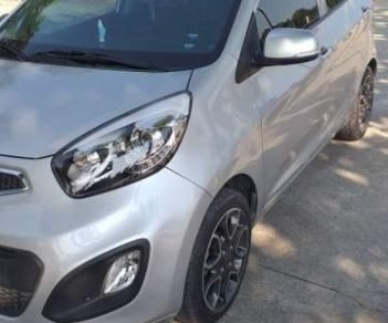 Kia Picanto S 2014 - Cần bán xe Kia Picanto S sản xuất năm 2014, màu bạc xe gia đình, giá 285tr