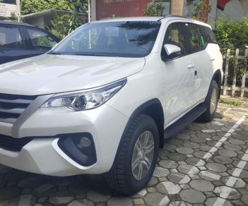 Toyota Fortuner 2.0MT 2019 - Bán Toyota Fortuner 2.4MT - Đủ màu giao ngay - Giá tốt