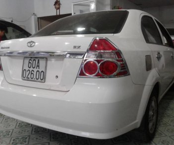 Daewoo Gentra SX 2009 - Cần bán Daewoo Gentra SX sản xuất 2009, màu trắng, giá 200tr