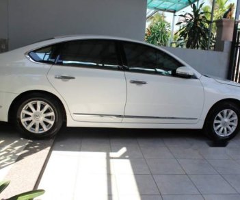 Nissan Teana   2011 - Bán ô tô Nissan Teana sản xuất năm 2011, màu trắng, xe nhập số tự động