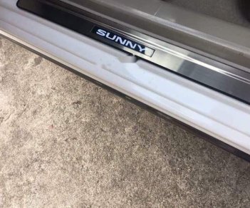 Nissan Sunny 2018 - Bán xe Nissan Sunny năm 2018, màu trắng, 395 triệu