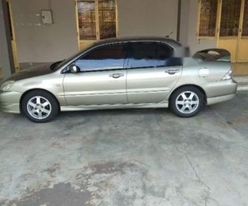 Mitsubishi Lancer Gala 2.0 2005 - Bán ô tô Mitsubishi Lancer Gala 2.0 năm 2005, màu vàng, xe nhập, 275 triệu