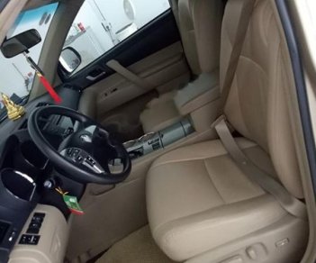 Toyota Highlander SE 2.7 2011 - Bán ô tô Toyota Highlander SE 2.7 đời 2011, xe nhập chính chủ