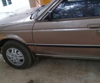 Nissan Bluebird   1988 - Bán Nissan Bluebird đời 1988, màu vàng cát, nhập khẩu  