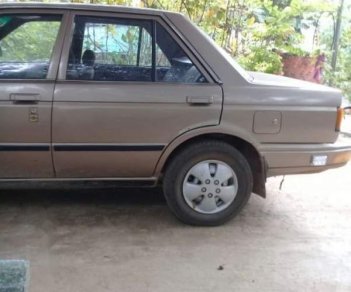 Nissan Bluebird   1988 - Bán Nissan Bluebird đời 1988, màu vàng cát, nhập khẩu  