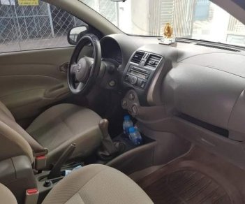 Nissan Sunny   2014 - Bán ô tô Nissan Sunny đời 2014, màu bạc, xe còn rất mới, giấy tờ hợp lệ, chính chủ