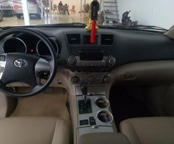 Toyota Highlander SE 2.7 2011 - Bán ô tô Toyota Highlander SE 2.7 đời 2011, xe nhập chính chủ