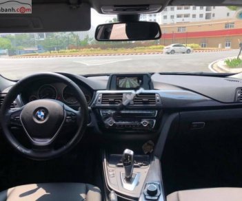 BMW 3 Series  320i Facelift 2015 - Bán BMW 3 Series 320i Facelift đời 2015, màu xanh lam, xe nhập ít sử dụng