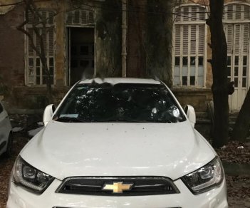 Chevrolet Captiva 2016 - Cần bán gấp Chevrolet Captiva đời 2016, màu trắng chính chủ, 680 triệu