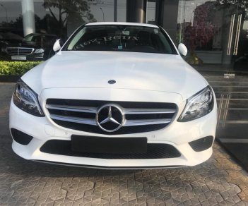 Mercedes-Benz C class C200 2019 - Bán ô tô Mercedes C200 sx 2019 - Giá ưu đãi trong tháng