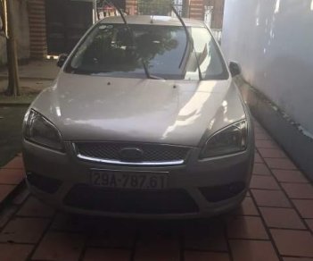 Ford Focus  1.8MT   2009 - Chính chủ cần bán Ford Focus số sàn 1.8L máy xăng đời 2009 - Xe đầm, chắc, rộng rãi