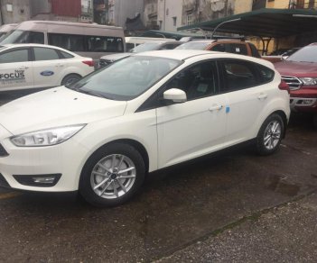 Ford Focus 2019 - Bán Ford Focus năm sản xuất 2019, màu trắng