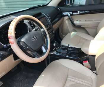 Kia Sorento 2017 - Gia đình cần bán kia Sorento 2017, số tự động, máy dầu, bản full option