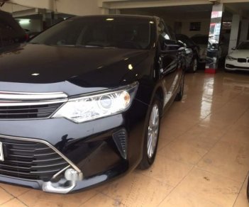 Toyota Camry   E  2016 - Bán xe Toyota Camry E sản xuất 2016, màu đen, xe đẹp