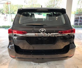 Toyota Fortuner 2.4G 4x2 MT 2019 - Bán Toyota Fortuner 2019 máy dầu, số sàn