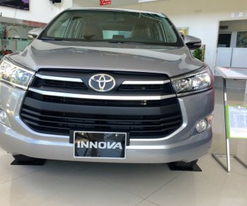 Toyota Innova 2.0 E 2019 - Bán Toyota Innova 2.0E 2019 - Giảm giá cực tốt + tặng phụ kiện + tặng bảo hiểm, giao ngay, hỗ trợ trả góp