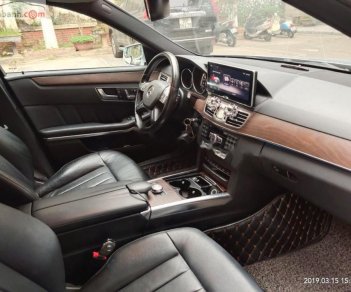 Mercedes-Benz E class E200 2013 - Cần bán Mercedes E200 năm 2014, màu xanh lam, xe nhập chính chủ