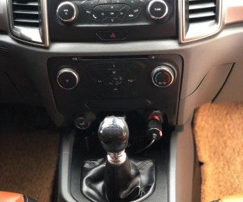 Ford Ranger 2.2 XLT 2015 - Bán Ford Ranger bản XLT, số sàn cao cấp, hai cầu 2015 phom 2016, đăng ký 2016 một chủ