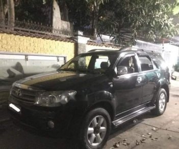 Toyota Fortuner  MT 2.5G  2012 - Cần bán Fortunrer 2.5G máy dầu, đời 2012 màu đen, số sàn, biển số thành phố