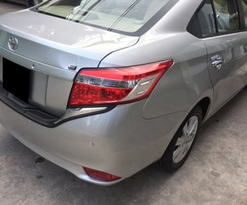 Toyota Vios E 2016 - Bán Toyota Vios E sản xuất 2016, màu bạc chính chủ