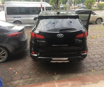 Hyundai Santa Fe 2.4AT. 2017 - Cần bán Hyundai Santa Fe sản xuất năm 2017, màu đen, nhập khẩu nguyên chiếc