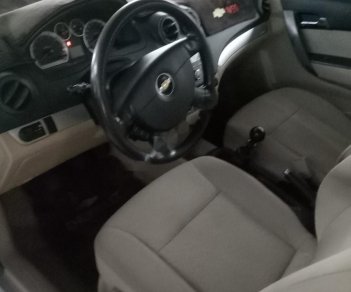 Chevrolet Aveo LT 1.5 MT 2016 - Cần bán gấp Chevrolet Aveo LT 1.5 MT đời 2016, màu bạc giá cạnh tranh