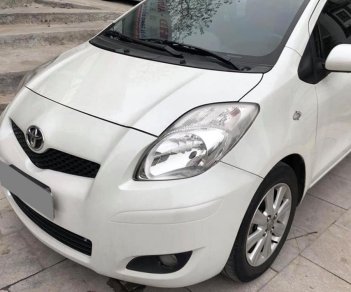 Toyota Yaris AT 2010 - Bán Toyota Yaris 2010 nhập Nhật, màu trắng, tự động rất đẹp