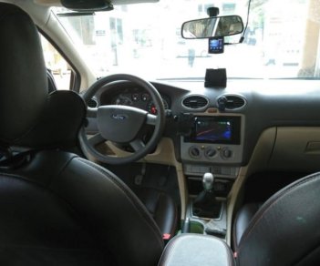 Ford Focus 1.8 MT 2009 - Cần bán xe Ford Focus Focus sản xuất 2009, đời 2010 số sàn 1.8MT