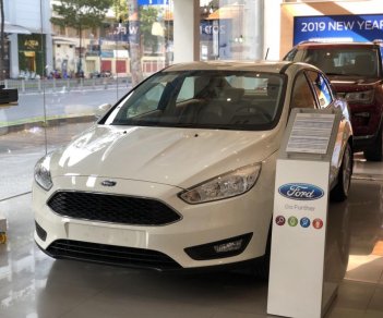 Ford Focus 2019 - Ford Focus giá 570 triệu + tặng BHVC, phụ kiện - Giá rẻ nhất miền Nam - LH 0938.747.636