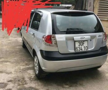 Hyundai Getz   2010 - Cần bán Hyundai Getz sản xuất 2010, màu bạc, số sàn