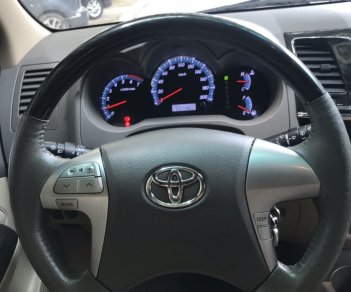 Toyota Fortuner 2.7V 4x4 AT 2014 - Bán xe Toyota Fortuner V 4x4 AT 2014 còn mới đăng ký, chính chủ