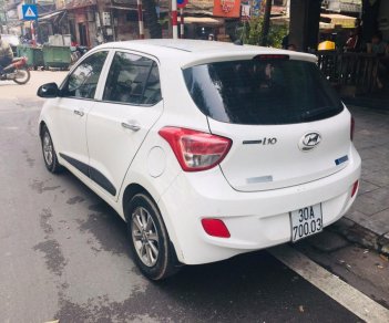 Hyundai Grand i10 2015 - Cần bán xe Hyundai Grand i10 năm 2015, màu trắng, nhập khẩu