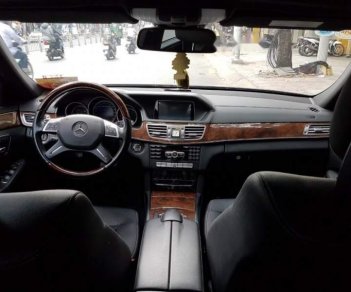 Mercedes-Benz E class  E400  2014 - Bán Mercedes E400 năm 2014, xe mới chạy 35000km