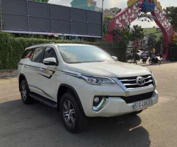 Toyota Fortuner 2.7 V AT 2018 - Bán Toyota Fortuner 2.7 model 2018, máy xăng, màu bạc, mới toanh như xe thùng, 1 tỷ 140 triệu