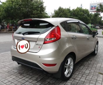 Ford Fiesta 1.6AT 2012 - Ô Tô Thủ Đô bán xe Ford Fiesta 1.6AT Hatchback 2012 màu phấn hồng, 359 triệu