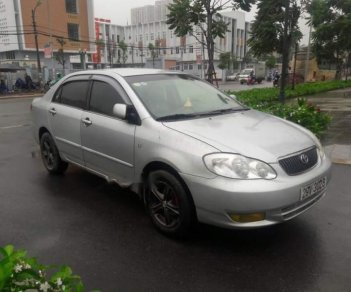 Toyota Corolla altis  1.8MT 2004 - Bán Toyota Corolla Altis 1.8MT đời 2004, màu bạc chính chủ, xe còn rất mới và đẹp