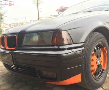 BMW 3 Series 320i 1996 - Xe BMW 3 Series 320i năm 1996, màu đen, nhập khẩu