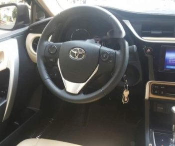 Toyota Corolla altis 2018 - Cần bán lại xe Toyota Corolla Altis năm 2018, nhập khẩu nguyên chiếc