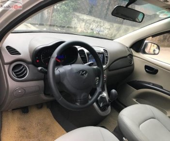 Hyundai i10 1.2 MT 2014 - Xe Hyundai i10 1.2 MT đời 2014, màu bạc, xe nhập xe gia đình  