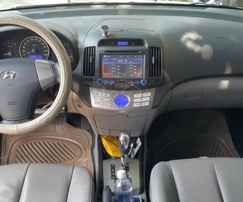 Hyundai Elantra AT 2014 - Bán gấp ô tô Hyundai Elantra AT 2014, màu trắng