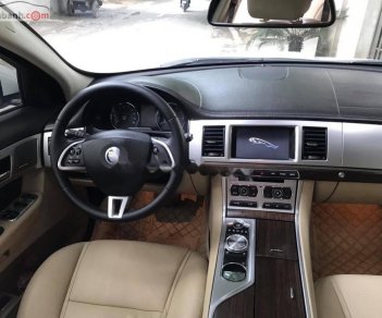 Jaguar XF 2.0 AT 2014 - Bán ô tô Jaguar XF 2.0 AT đời 2014, Đk 2015