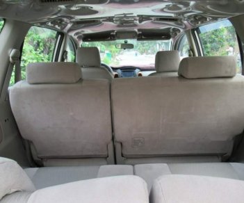 Toyota Innova  2.0G 2011 - Bán Toyota Innova 2.0G đời 2011, màu bạc đã đi 80k km