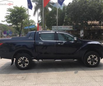 Mazda BT 50 2.2L 4x2 AT 2015 - Bán Mazda BT 50 2.2L 4x2 AT sản xuất 2015, màu xanh lam, nhập khẩu