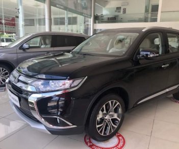 Mitsubishi Outlander     2019 - Bán Mitsubishi Outlnader - 7 chỗ ngồi, máy xăng