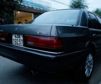 Nissan Bluebird   1992 - Cần bán gấp Nissan Bluebird năm 1992, màu xám, xe nhập giá cạnh tranh